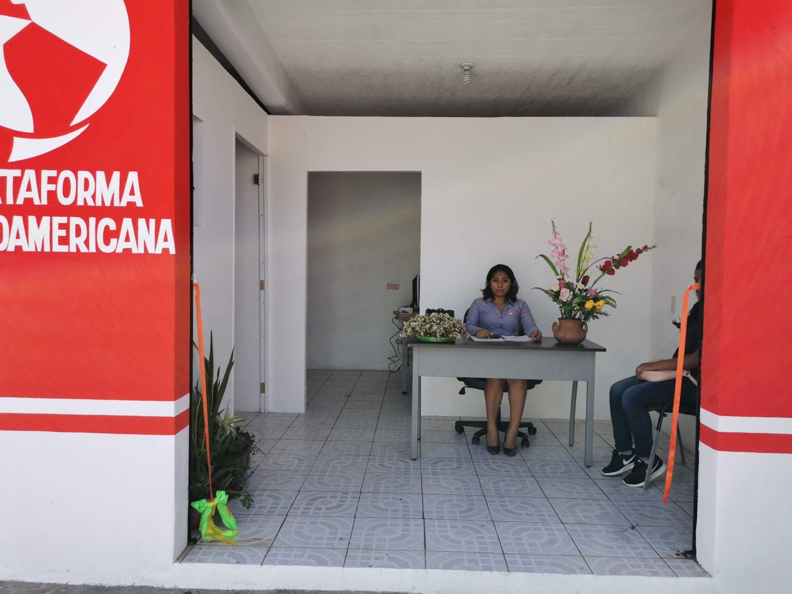 Interior de la oficina representativa de PLES en Tlacolula, Oaxaca, 2019